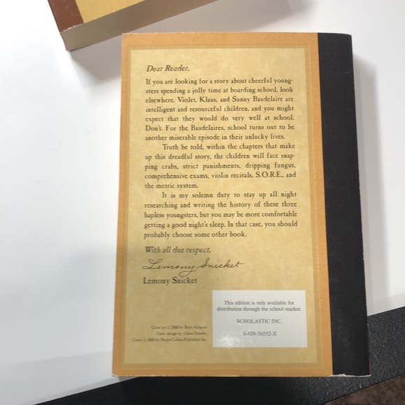 Set of 5 A Series of Unfortunate Events by Lemony Snicket paperback books - Picture 4 of 16